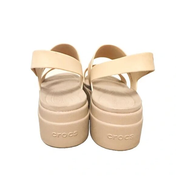 CROCS Brooklyn Low Wedge Sandals Size 9 - Picture 2 of 5